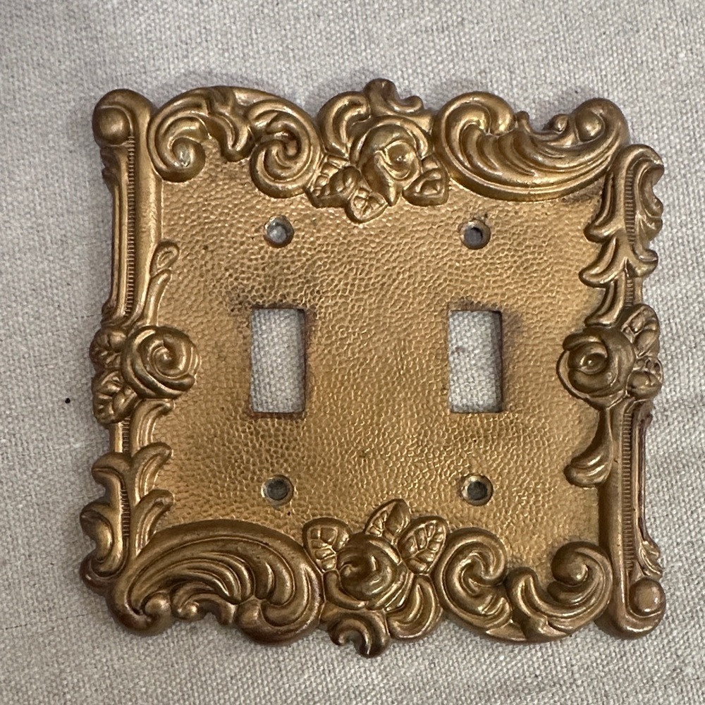Vintage Gold Double Toggle Wall Plate Cover - Decorative Home Wall Decor